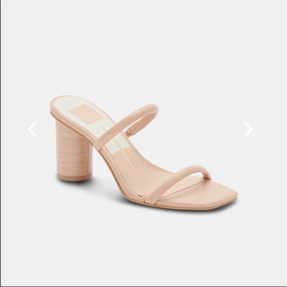NWT Dolce Vita Noles Heels in Cream Stella